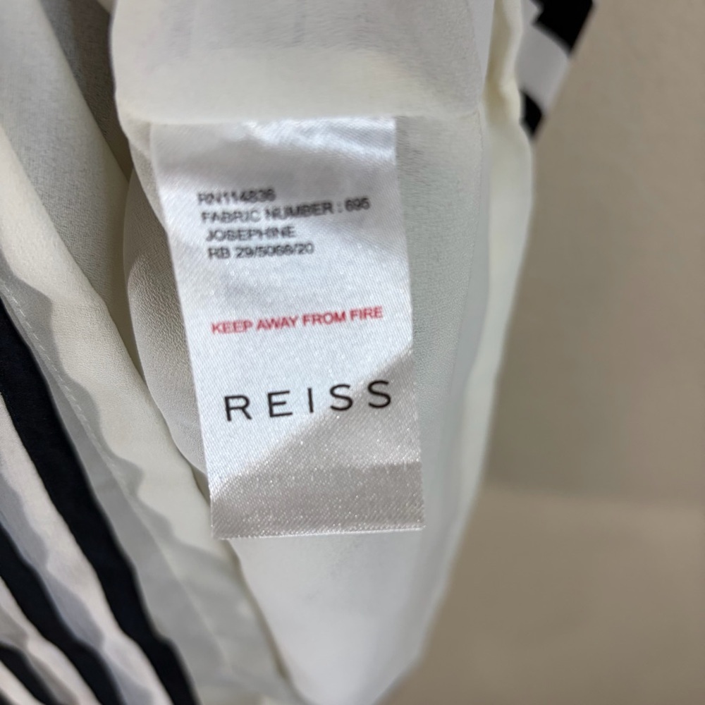 1971 Reiss Josephine Black White Striped 100% Silk Shift Dress Sz 0 Quiet Luxury - Picture 6 of 9